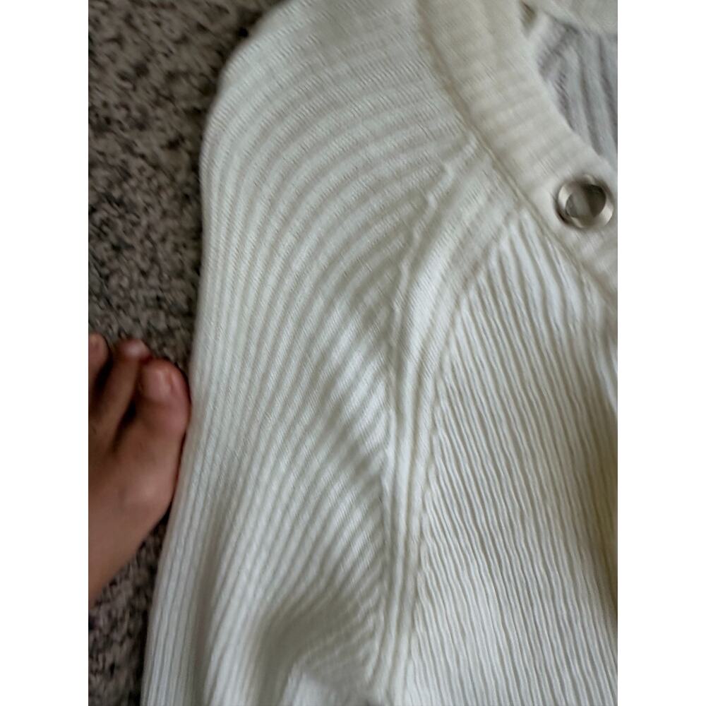 3 for $25 Umgee off white cotton blend ribbed sweater tie front euc L - Picture 3 of 5